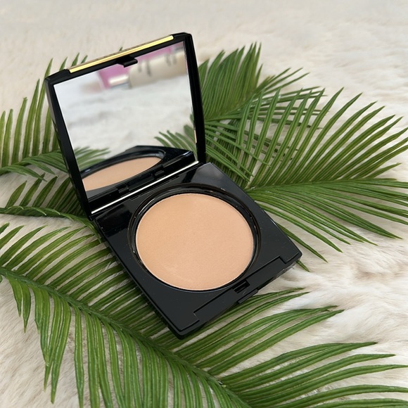 NIB Lancôme Dual Finish Powder Foundation 320 Amande III (N) - Picture 1 of 10